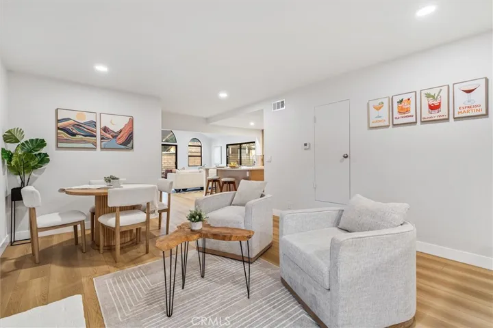 5271 Niguel, La Palma, California 90623