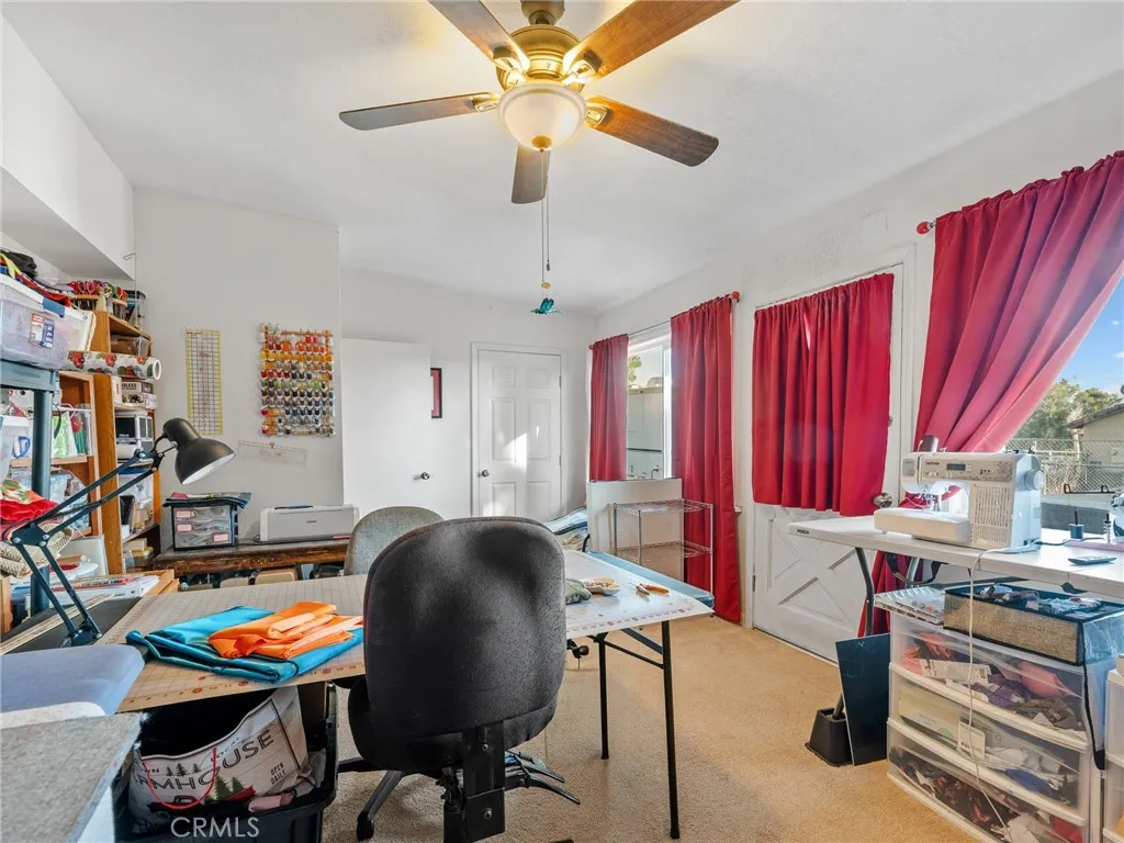 22977 El Centro, Apple Valley, California 92307 home-pic-19