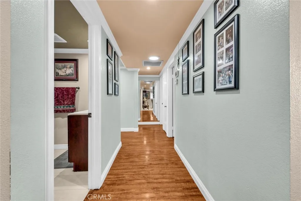 2520 Redcoach Lane, La Habra, California 90631 home-pic-16