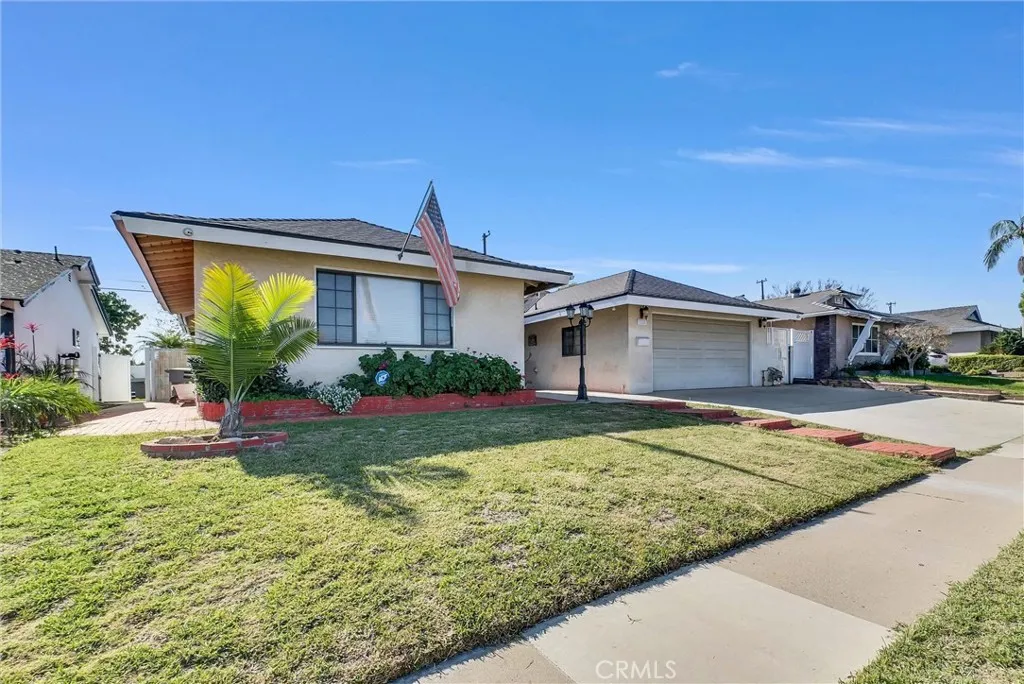 2520 Redcoach Lane, La Habra, California 90631 home-pic-2