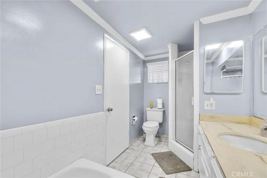2520 Redcoach Lane, La Habra, California 90631 home-pic-24