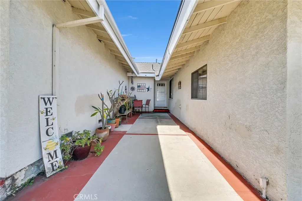 2520 Redcoach Lane, La Habra, California 90631 home-pic-4