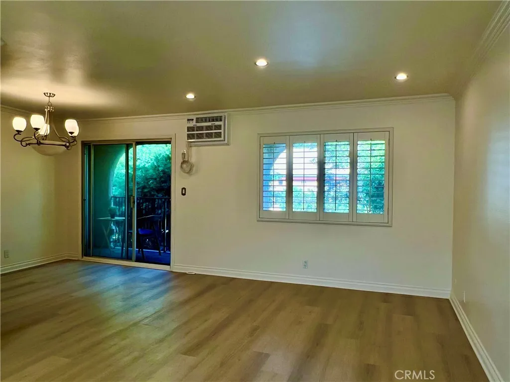 3010 Montrose 33, La Crescenta, California 91214 home-pic-15