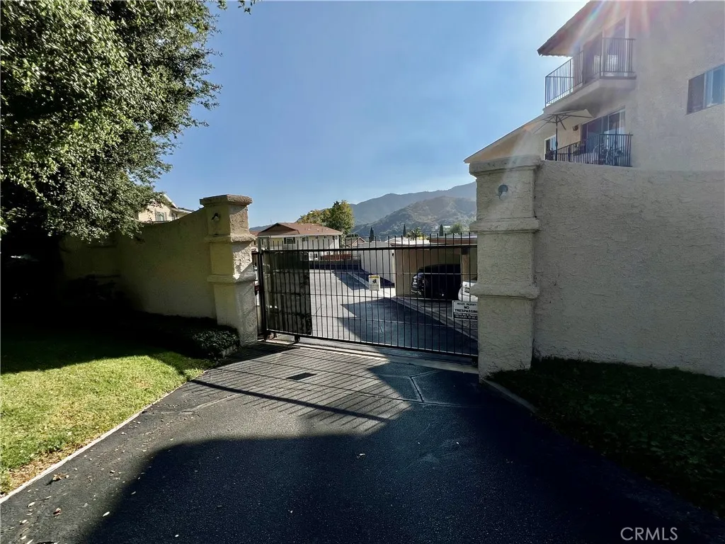 3010 Montrose 33, La Crescenta, California 91214 home-pic-41