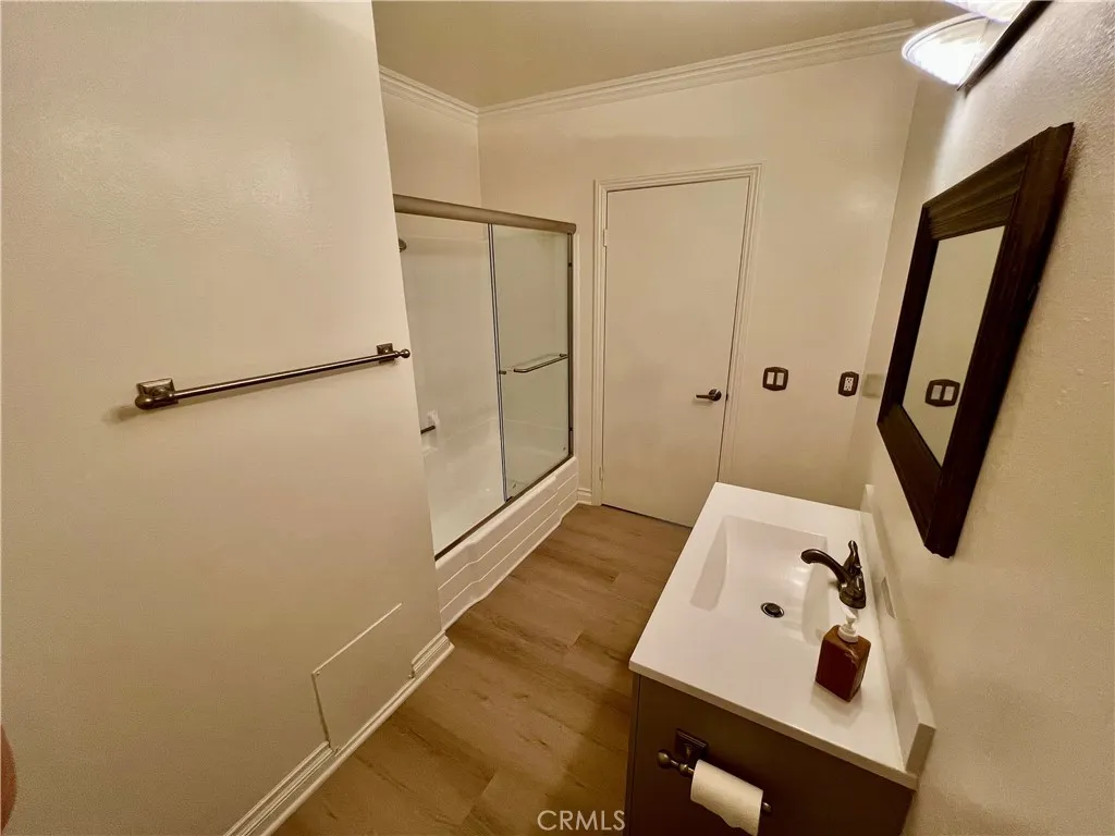 3010 Montrose 33, La Crescenta, California 91214 home-pic-22