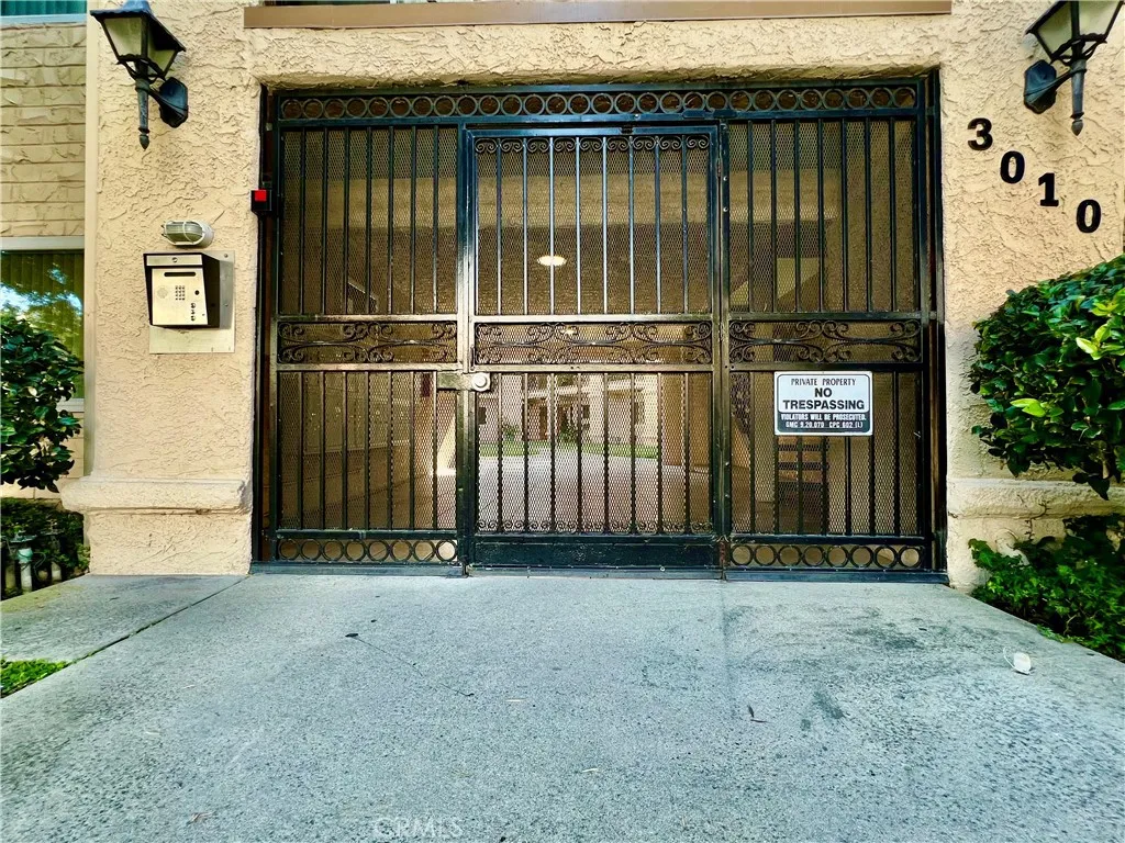 3010 Montrose 33, La Crescenta, California 91214 home-pic-2