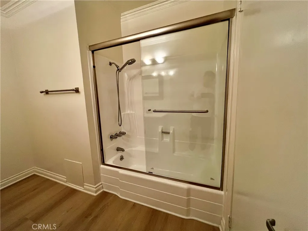 3010 Montrose 33, La Crescenta, California 91214 home-pic-20