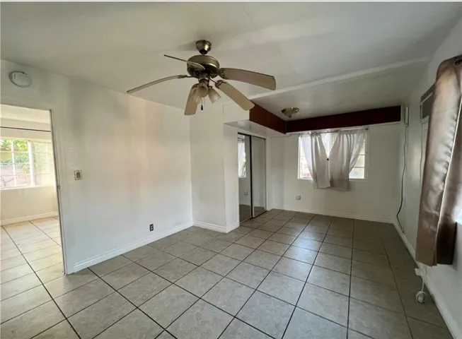 10931 Anzac, Los Angeles, California 90059