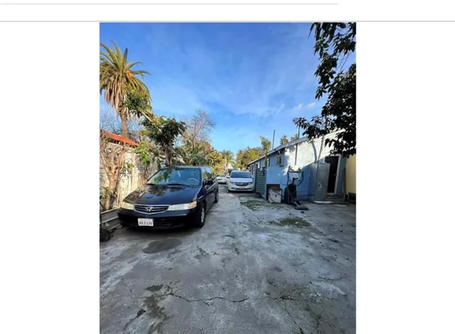 10931 Anzac, Los Angeles, California 90059
