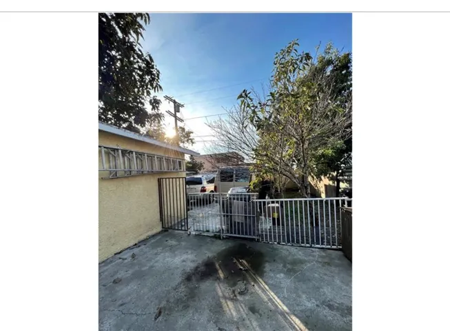 10931 Anzac, Los Angeles, California 90059