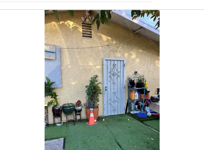10931 Anzac, Los Angeles, California 90059