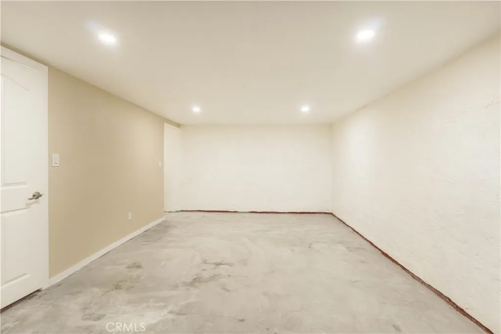 11711 Carmine Street, Riverside, California 92505 home-pic-30