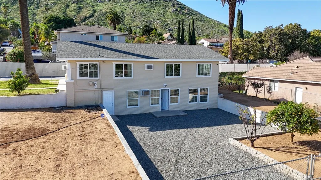 11711 Carmine Street, Riverside, California 92505 home-pic-6