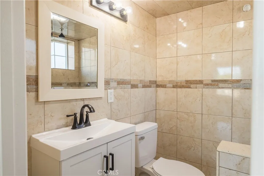 11711 Carmine Street, Riverside, California 92505 home-pic-29