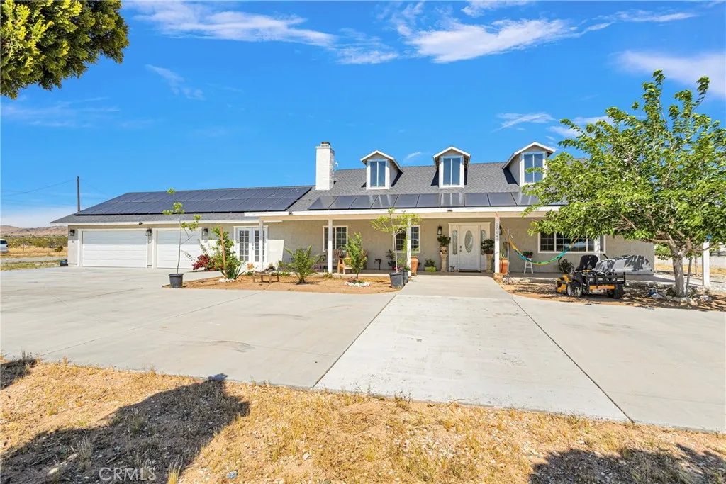 20045 Dale Evans, Apple Valley, California 92307 home-pic-1