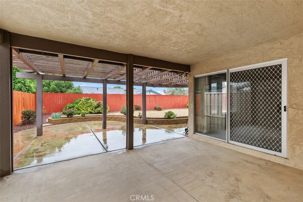 27927 Foxfire, Menifee, California 92586 home-pic-22