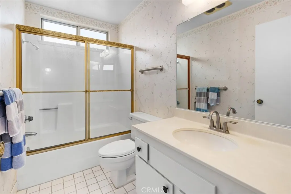 27927 Foxfire, Menifee, California 92586 home-pic-20
