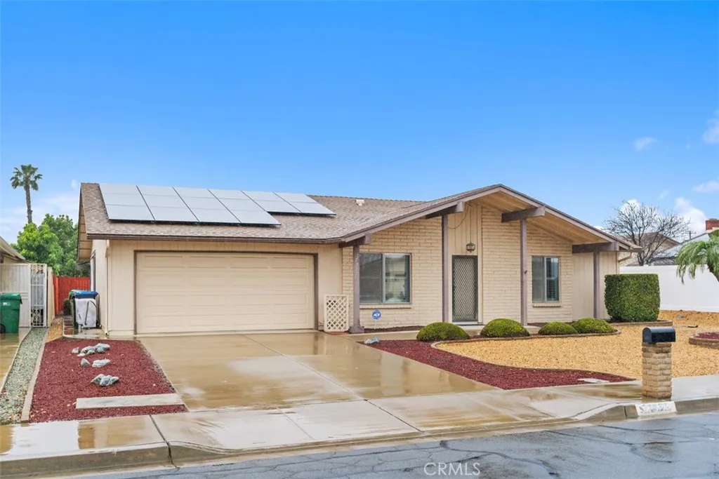 27927 Foxfire, Menifee, California 92586 home-pic-3