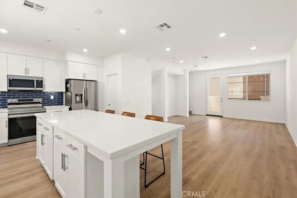 Kitchen to living room