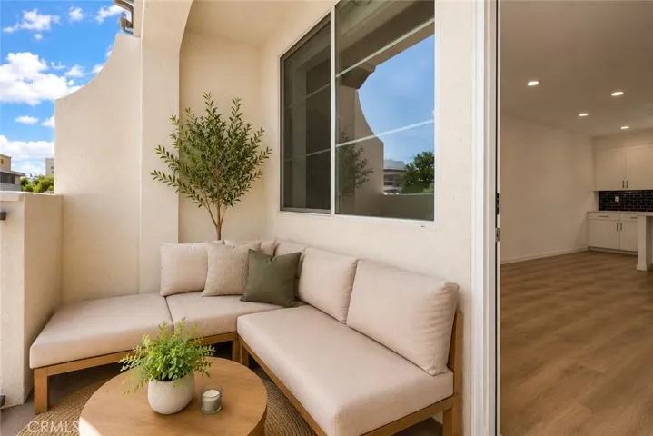 Patio virtually staged