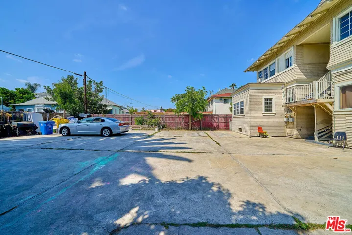 1347 Valencia Street, Los Angeles, California 90015
