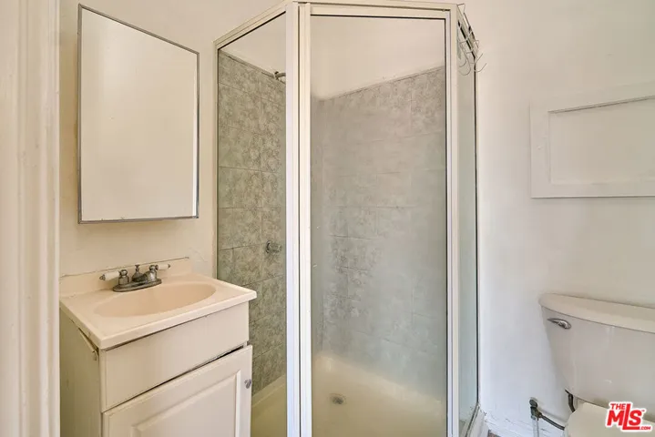 1347 Valencia Street, Los Angeles, California 90015