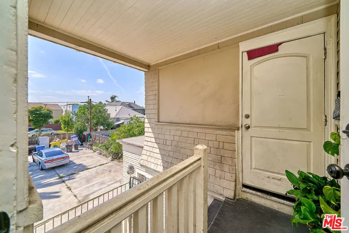1347 Valencia Street, Los Angeles, California 90015