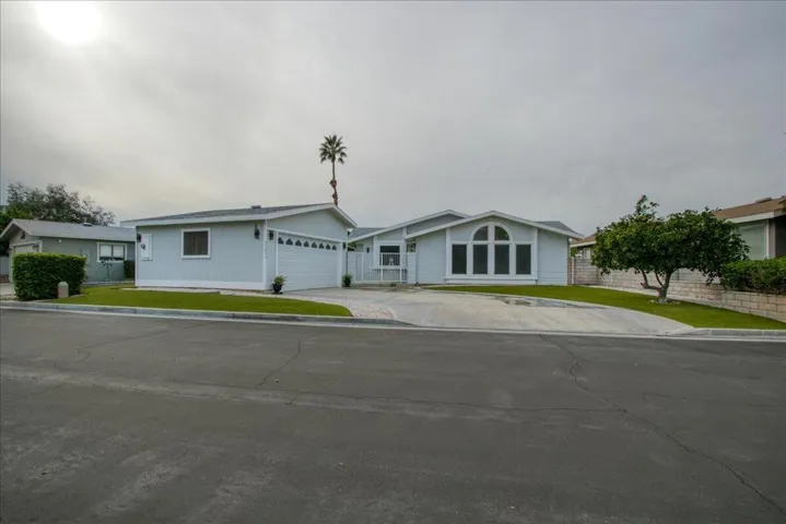 51-PHTINA_IMG_0227_2 copy