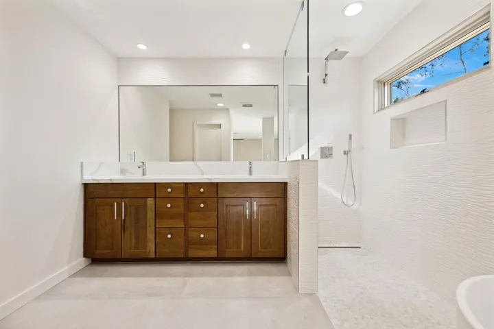 46-web-or-mls-8M4A3562