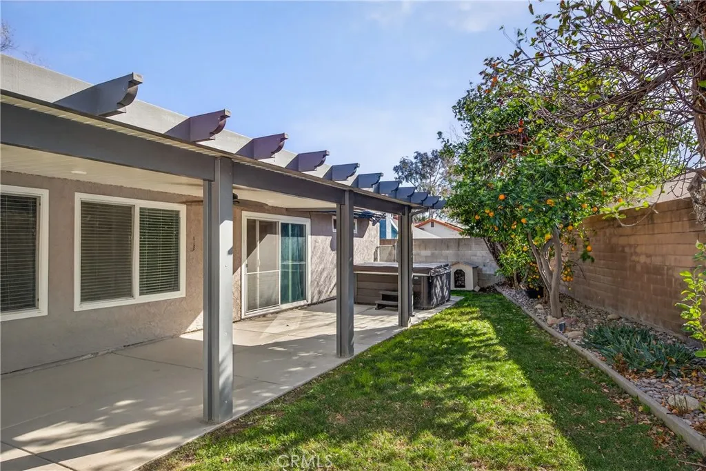 2158 N Magnolia, Rialto, California 92377 home-pic-23