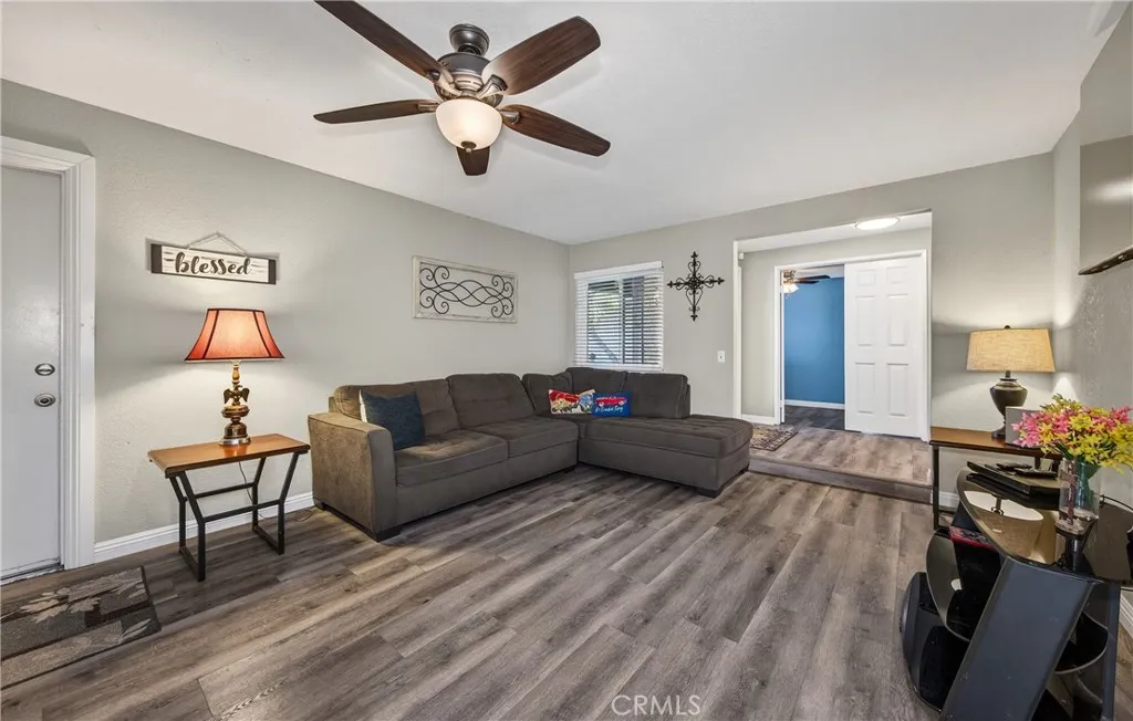 2158 N Magnolia, Rialto, California 92377 home-pic-5