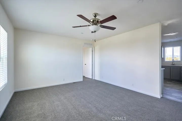 12594 Atsina Road, Phelan, California 92371