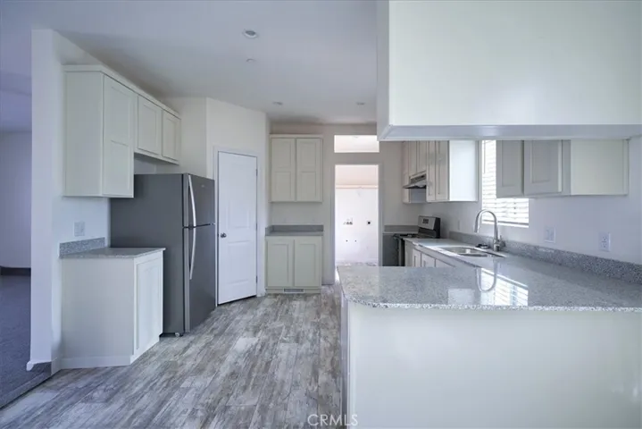 12594 Atsina Road, Phelan, California 92371