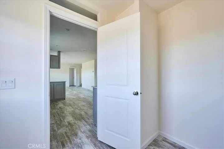 12594 Atsina Road, Phelan, California 92371