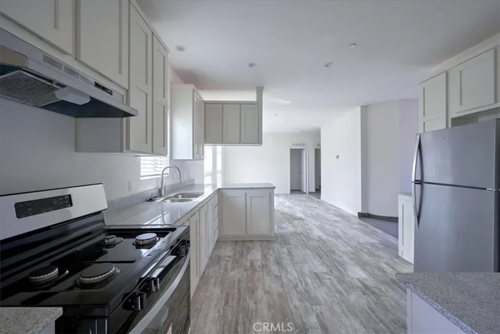 12594 Atsina Road, Phelan, California 92371