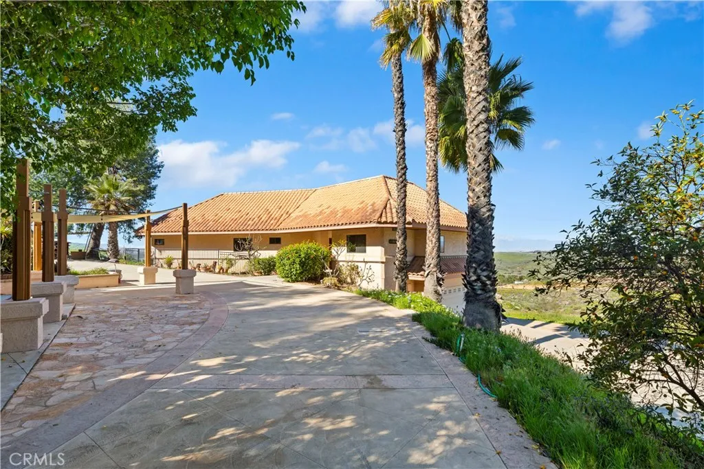 20329 Luchs, Perris, California 92570 home-pic-8