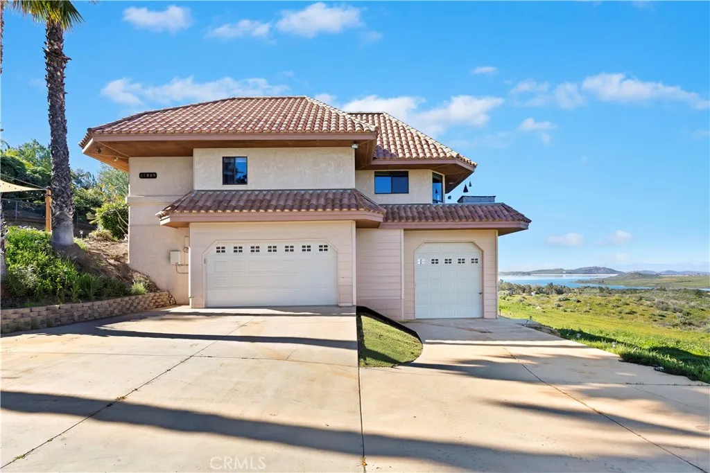 20329 Luchs, Perris, California 92570 home-pic-4