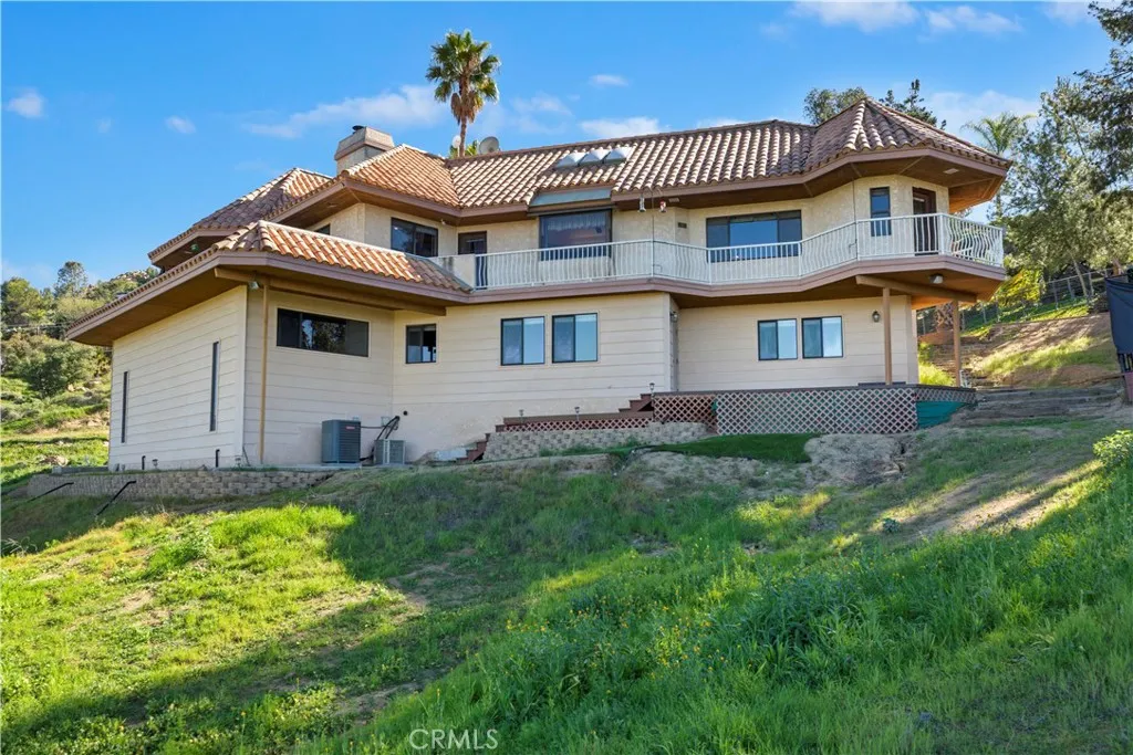 20329 Luchs, Perris, California 92570 home-pic-6
