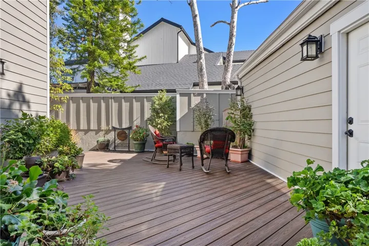 VIEW OF FRONT SIDE DECK