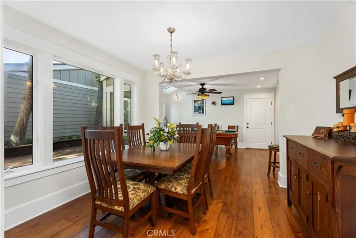 DINING ROOM AREA
