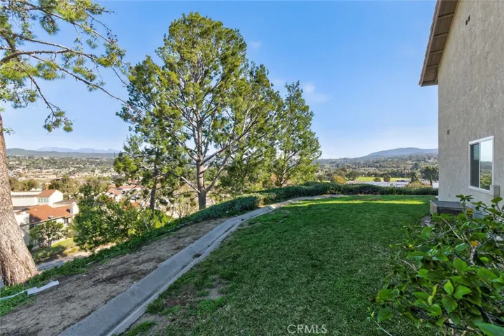 5532 E Vista Del Este, Anaheim, California 92807
