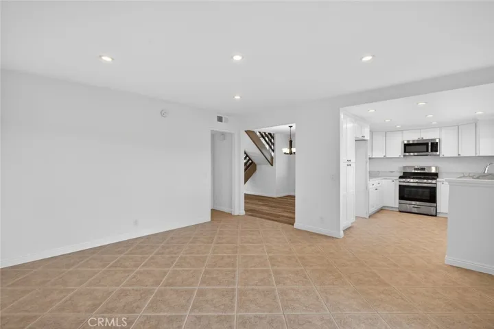 5532 E Vista Del Este, Anaheim, California 92807