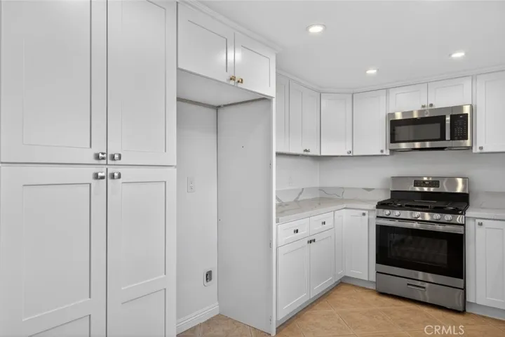 5532 E Vista Del Este, Anaheim, California 92807
