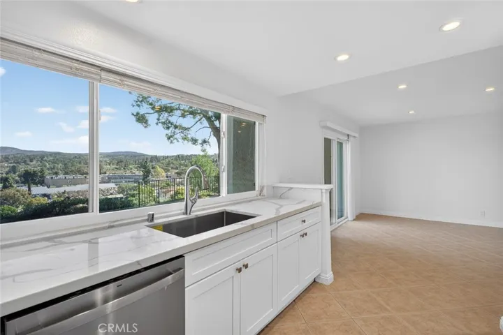 5532 E Vista Del Este, Anaheim, California 92807