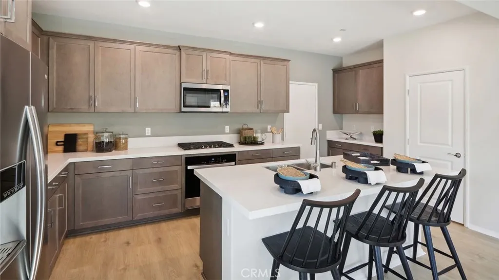 30539 Via Del Cielo, Winchester, California 92596 home-pic-7
