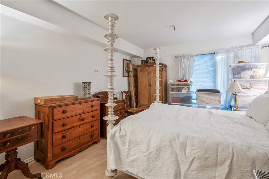 565 Esplanade 202, Redondo Beach, California 90277 home-pic-19
