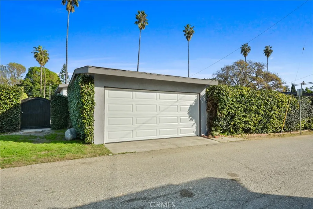223 N Lark Ellen, West Covina, California 91791 home-pic-34