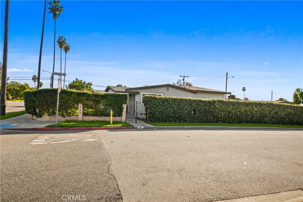 223 N Lark Ellen, West Covina, California 91791 home-pic-33
