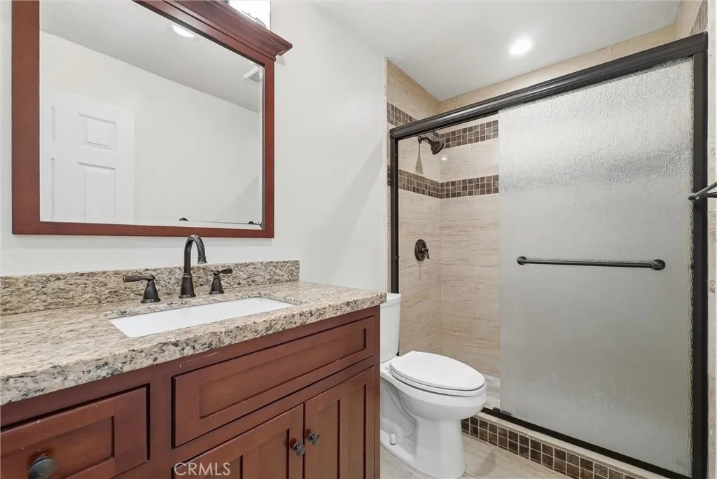 5598 E Stetson Court 22, Anaheim Hills, California 92807 home-pic-17