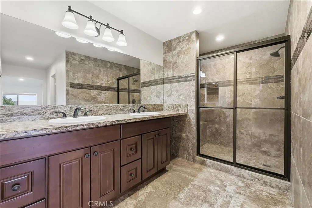 5598 E Stetson Court 22, Anaheim Hills, California 92807 home-pic-13